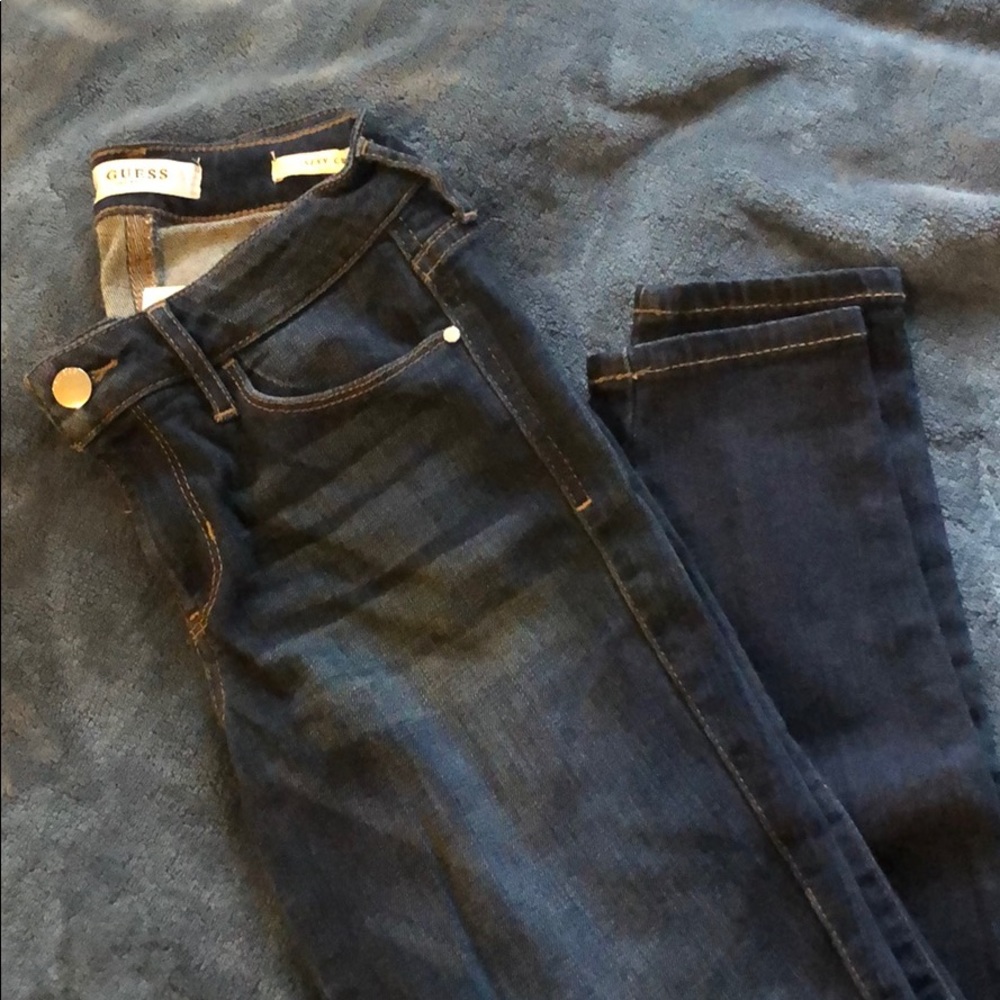 Guess mid rise skinny jeans